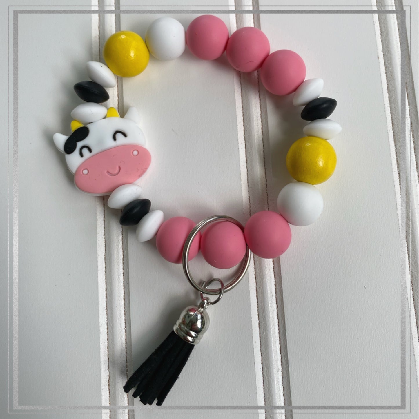 Custom wristlet