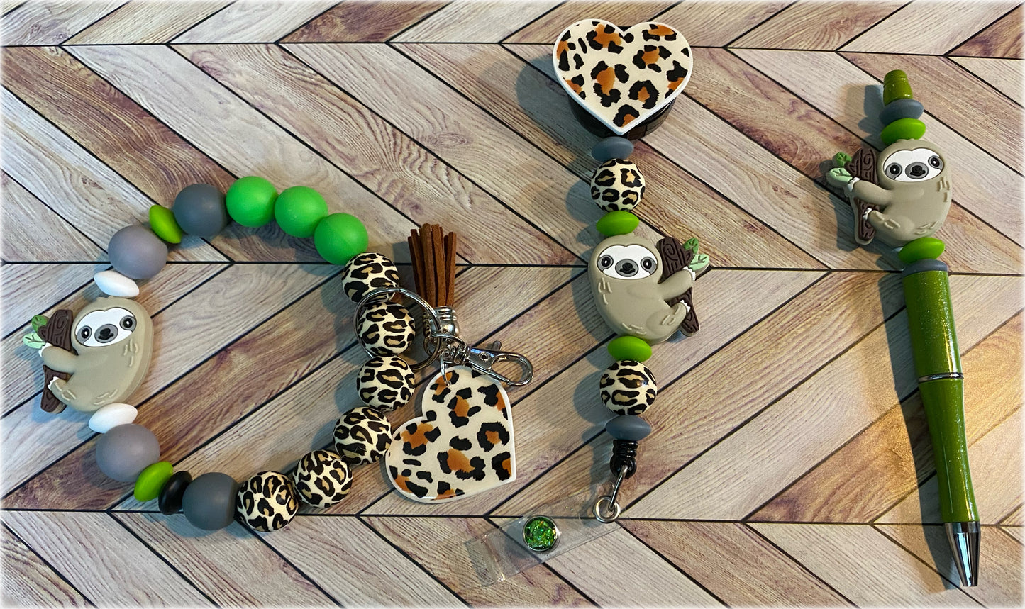 Custom wristlet