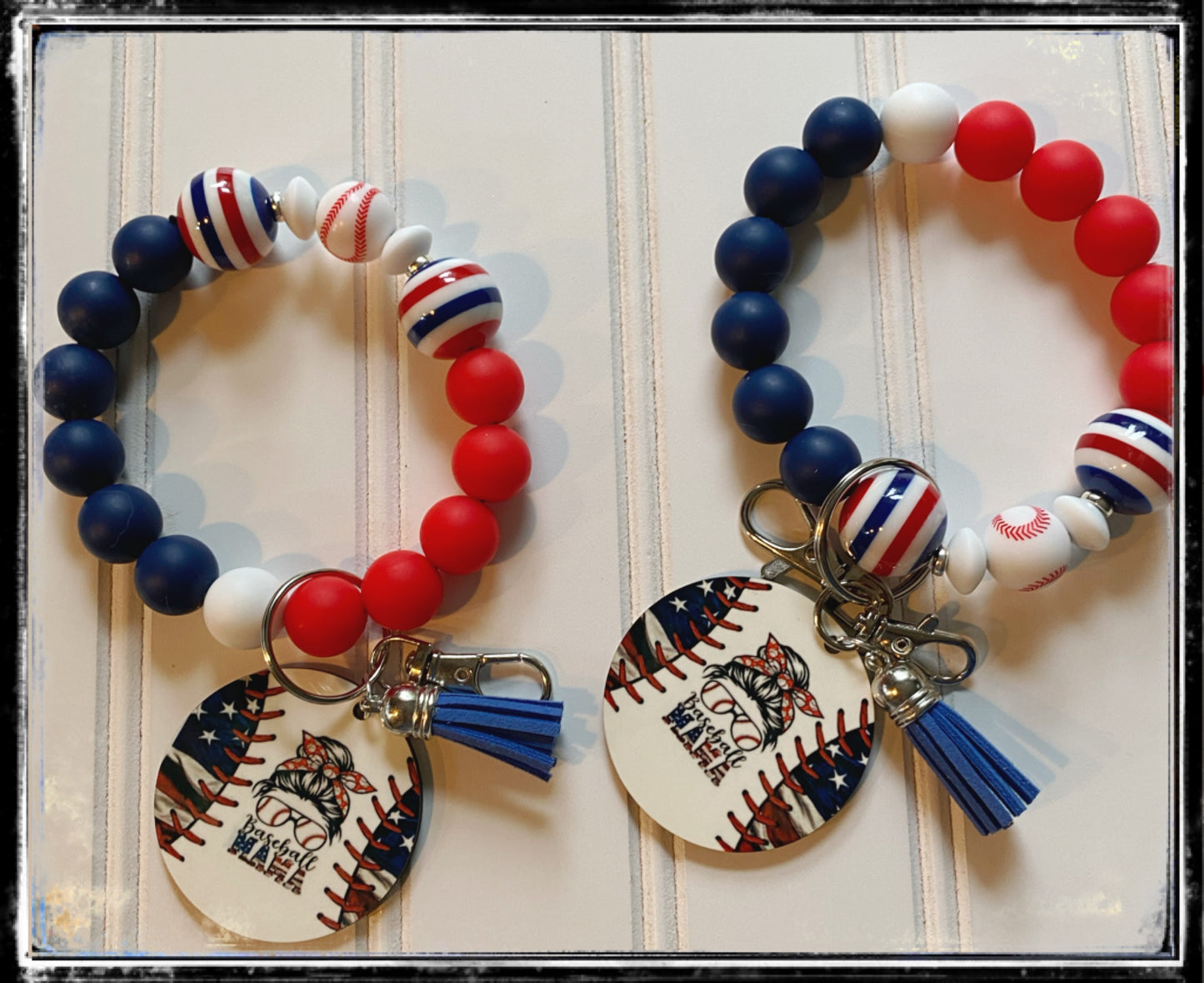 Custom wristlet