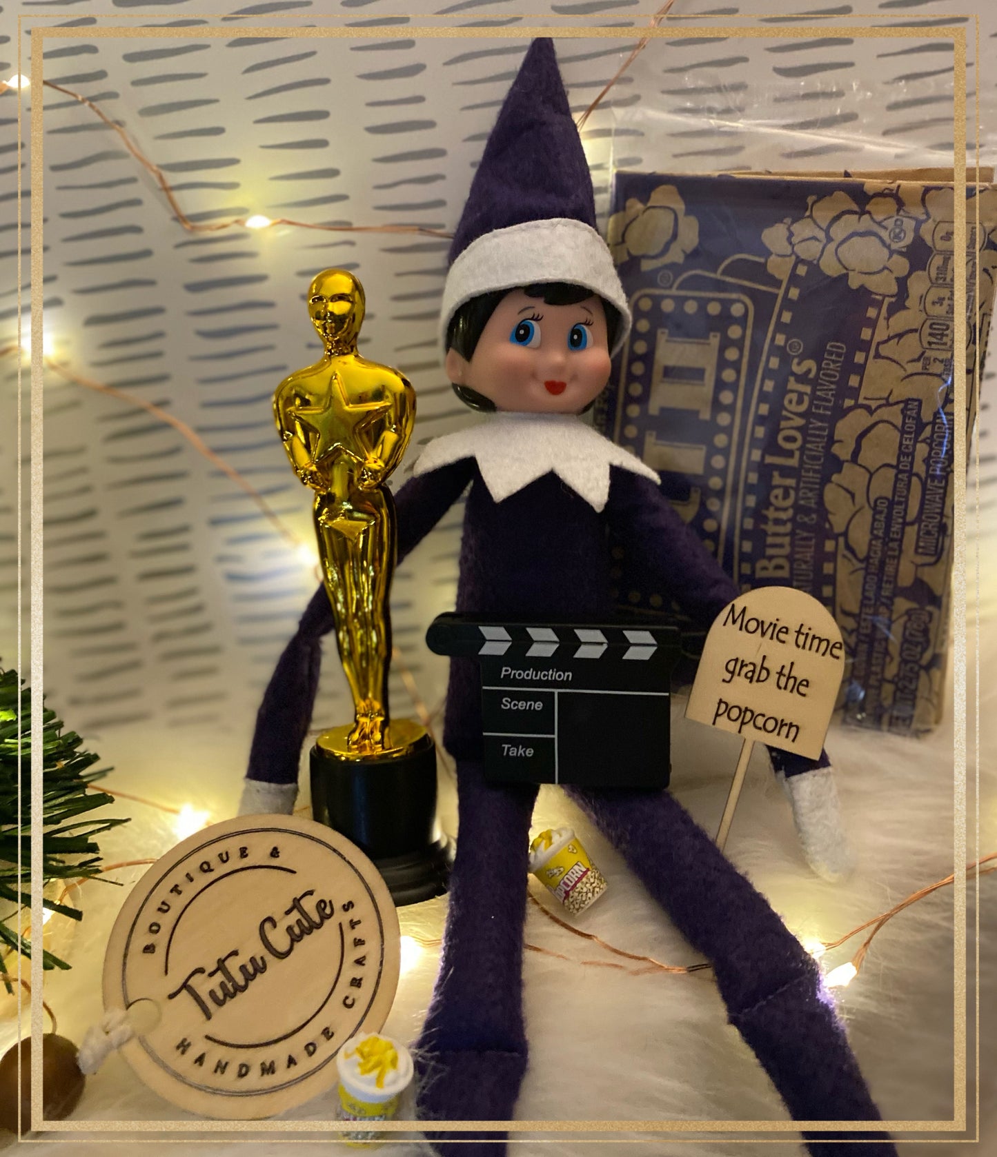 Movie night elf prop set