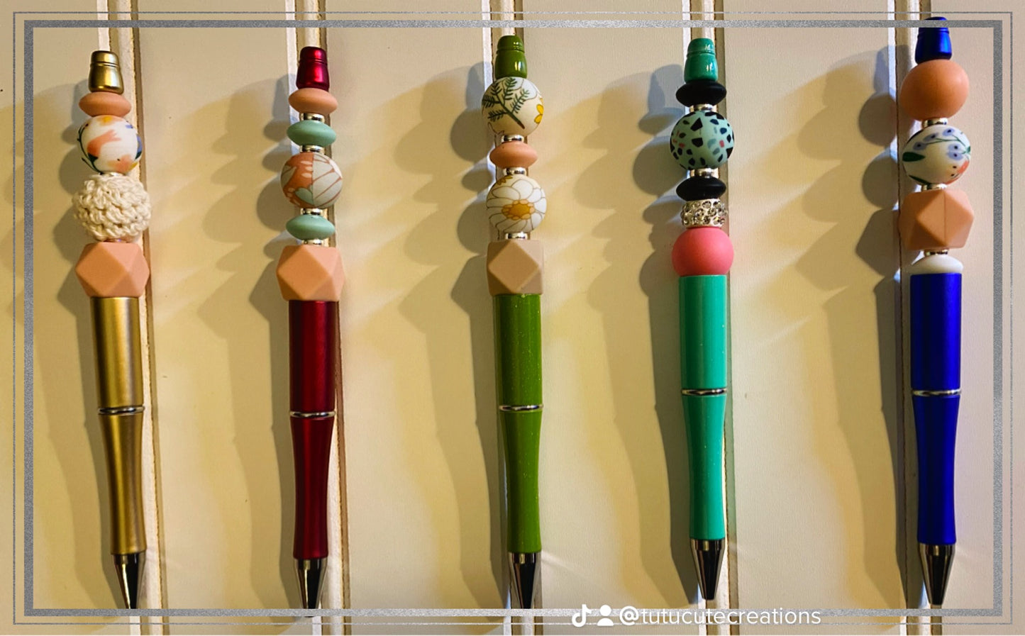 Custom beaded pen or keychain (free shipping)