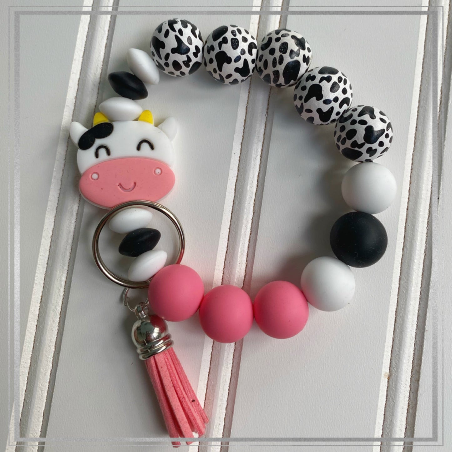 Custom wristlet