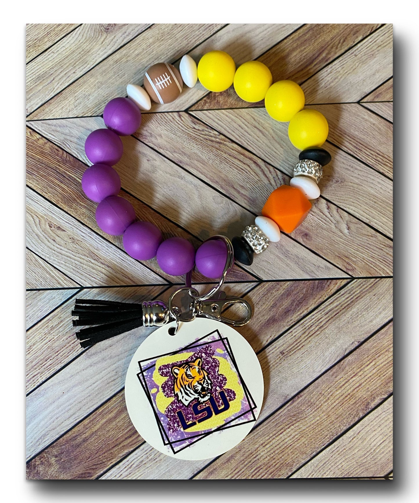 Custom wristlet