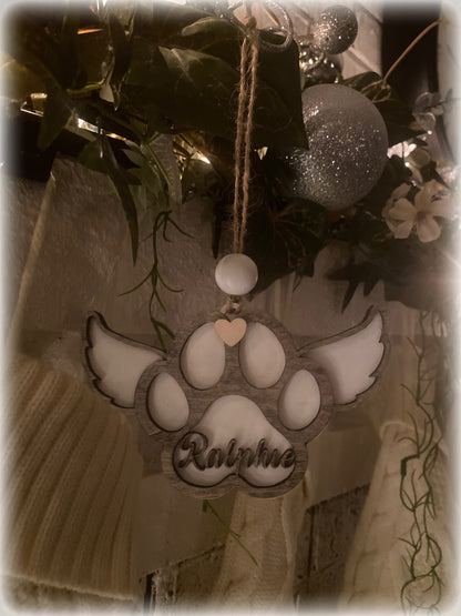 Paw print ornament with or without wings