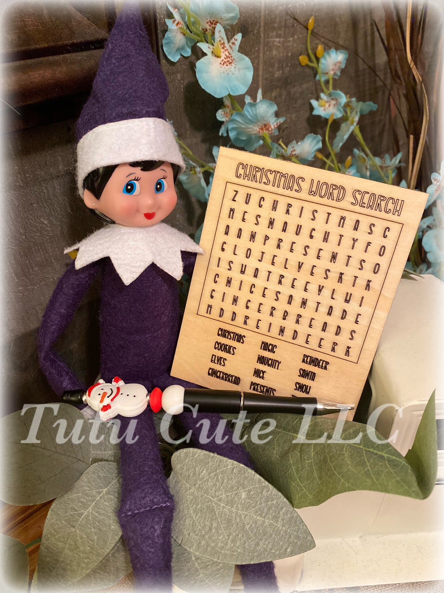 Elf word search card (elf not included)