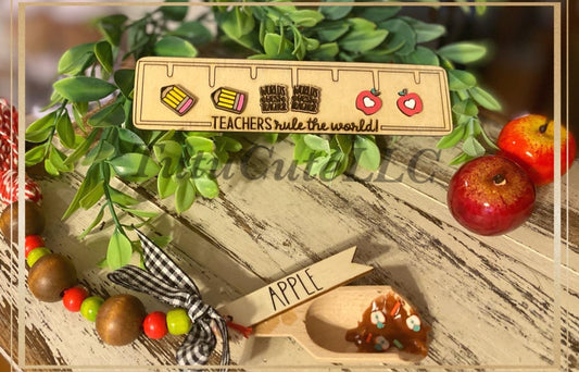 Teacher stud set