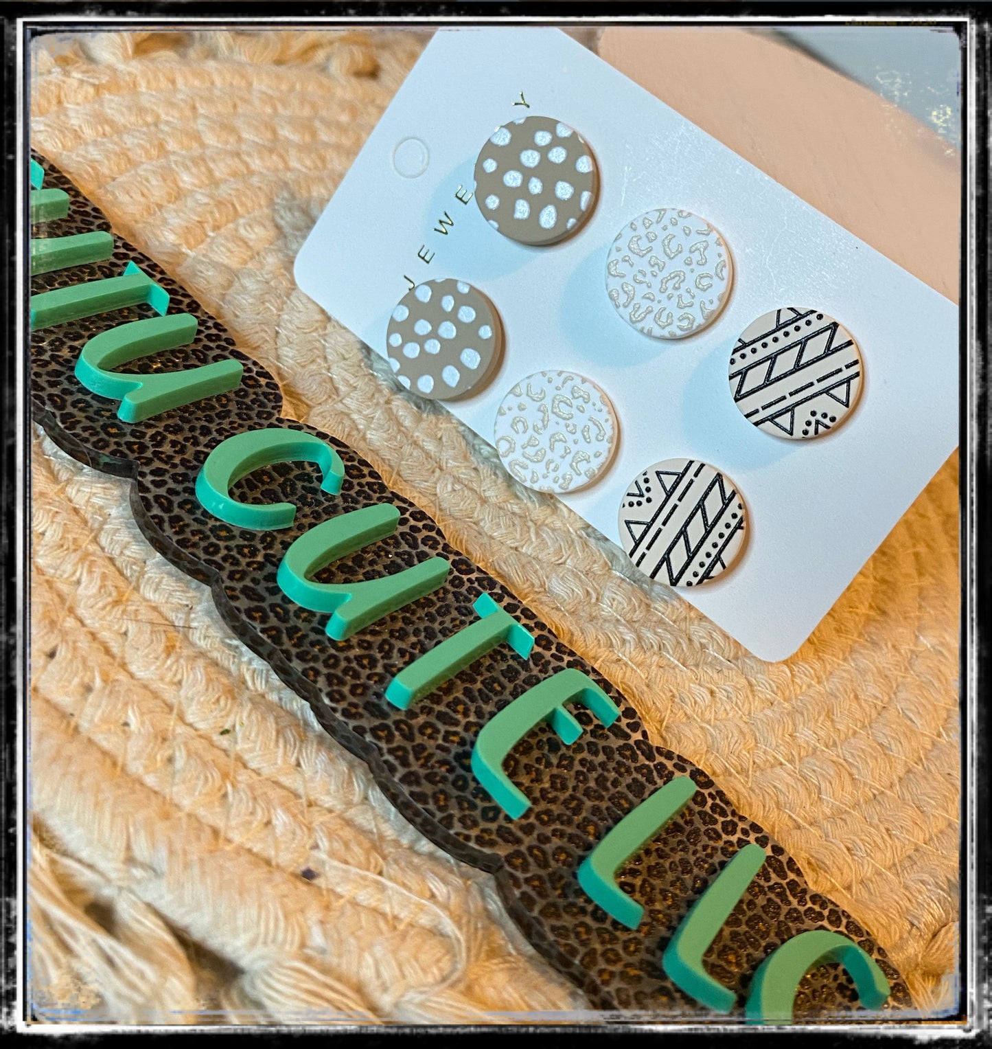 Facebook live jewelry destash
